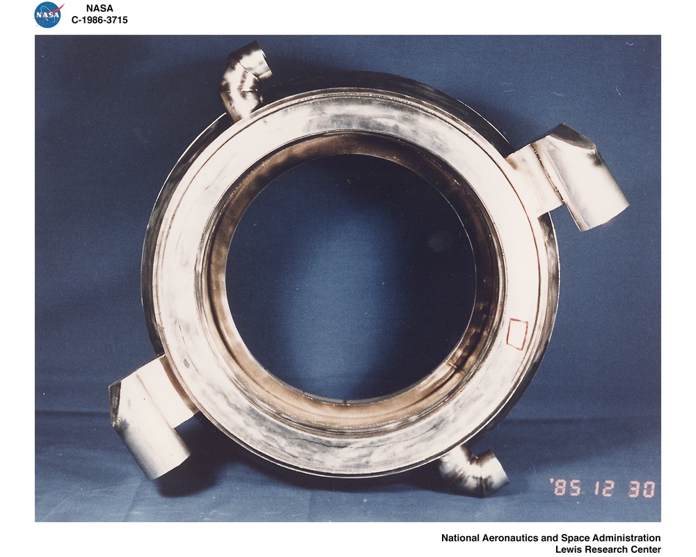 MOD II AUTOMOTIVE STIRLING ENGINE