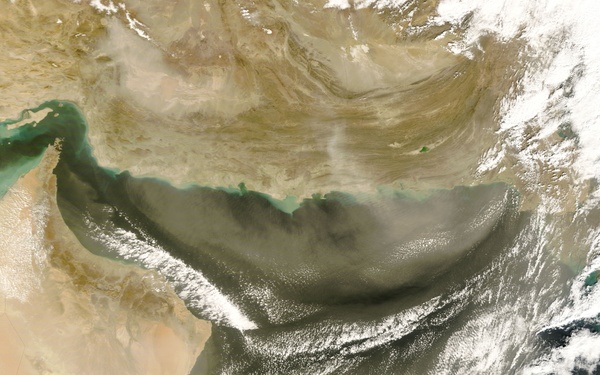 Dust over Gulf of Oman, Arabian Sea: Image of the Day