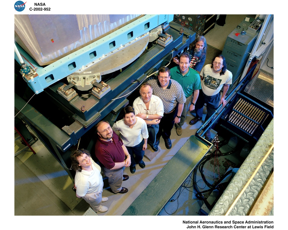 FLUIDS AND COMBUSTION FACILITY RACK IN THE STRUCTURAL DYNAMICS LAB