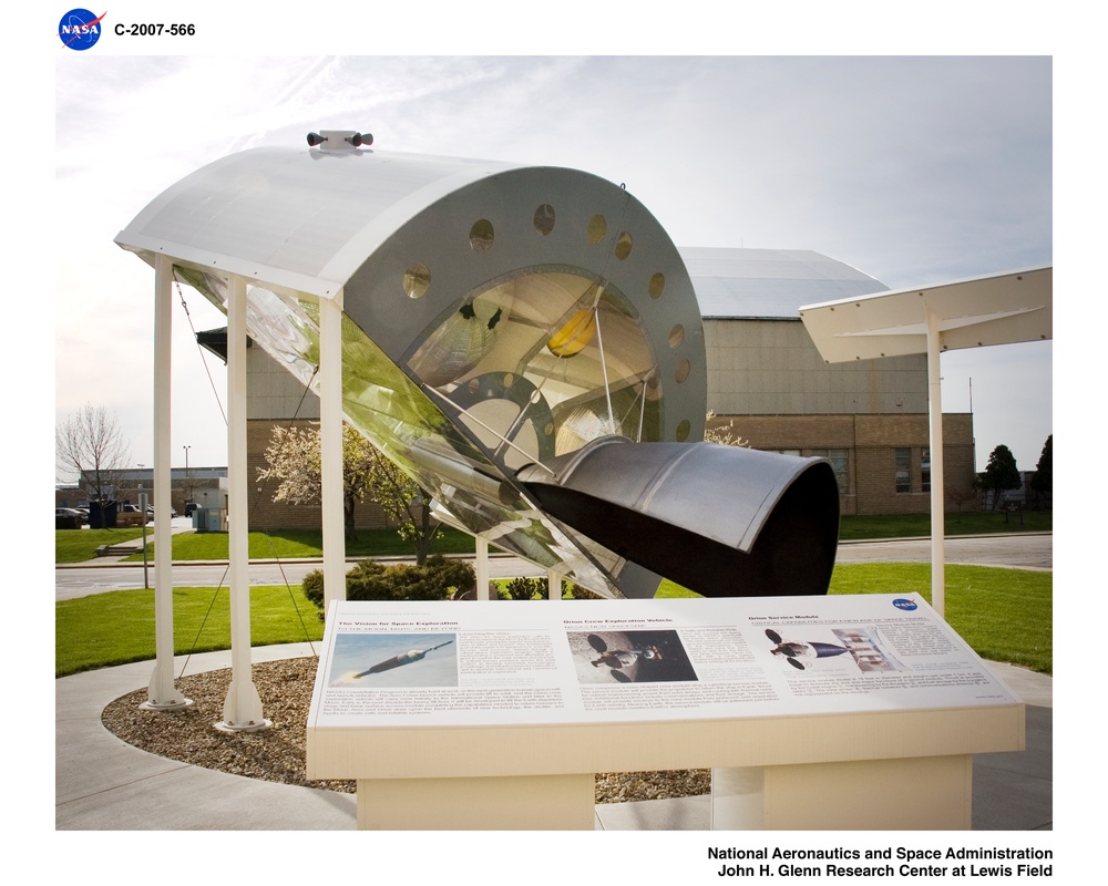 Crew Exploration Vehicle (CEV) Service Module Model