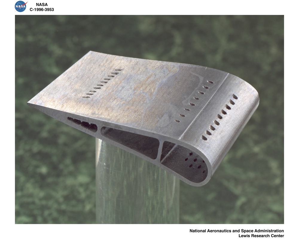 NICKEL ALUMINIDE TURBINE BLADE