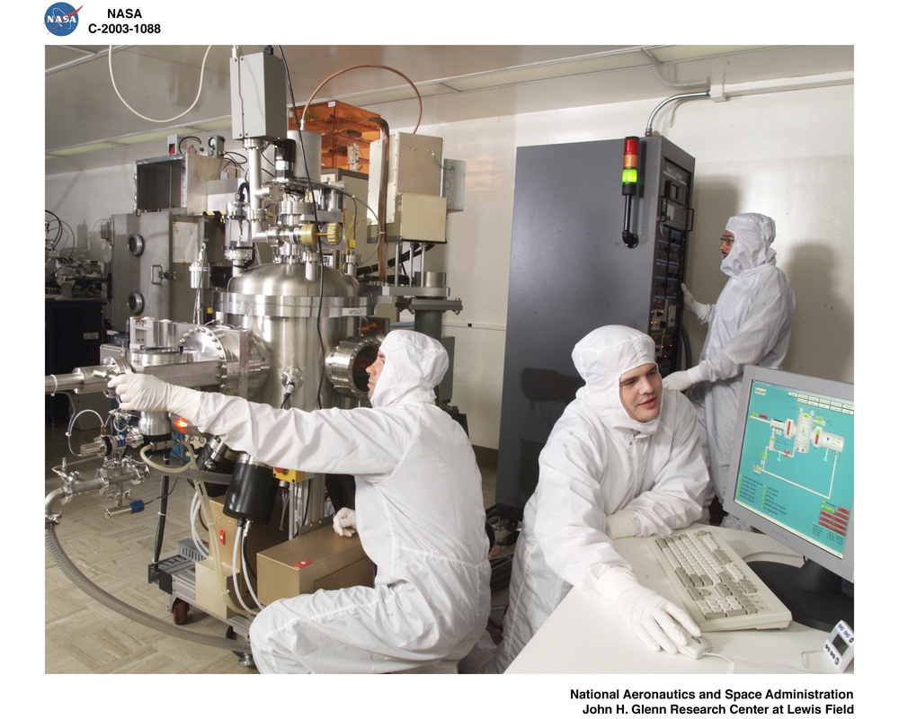 MICROSYSTEMS FABRICATION LABORATORY - ULTRAHIGH VACUUM SPUTTER SYSTEM