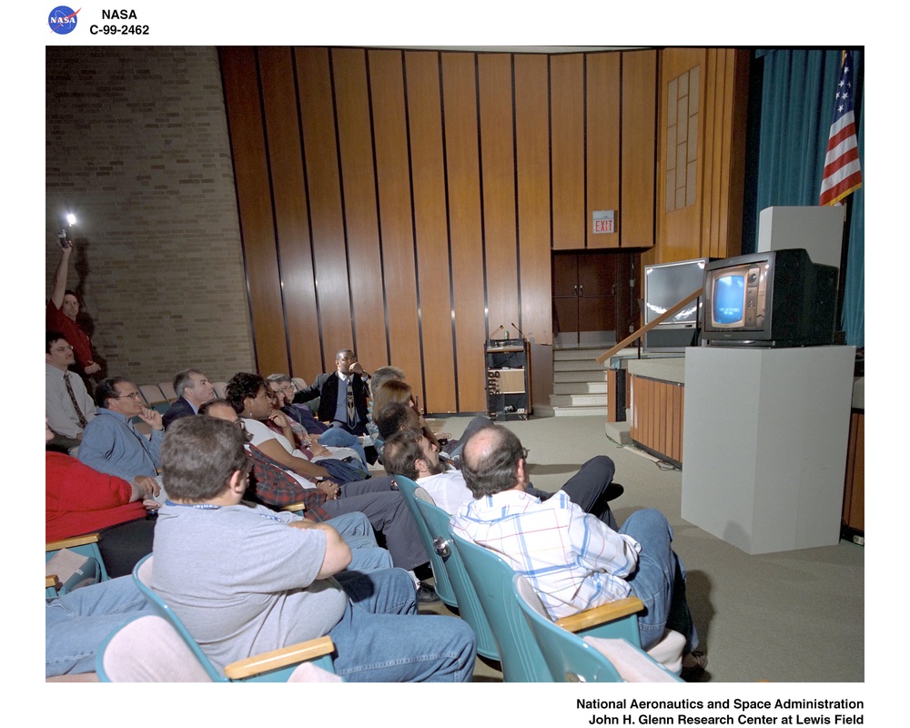 HIGH DEFINITION TELEVISION DEMONSTRATION