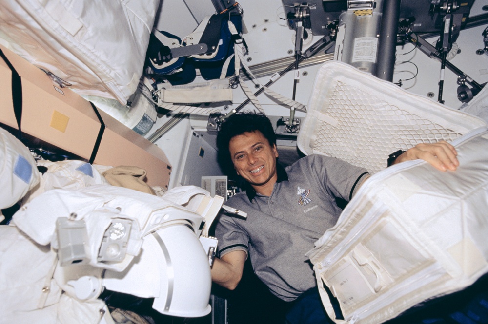 Chang-Diaz works with EVA equipment in Node 1 during STS-111 UF-2 / Expedition Four