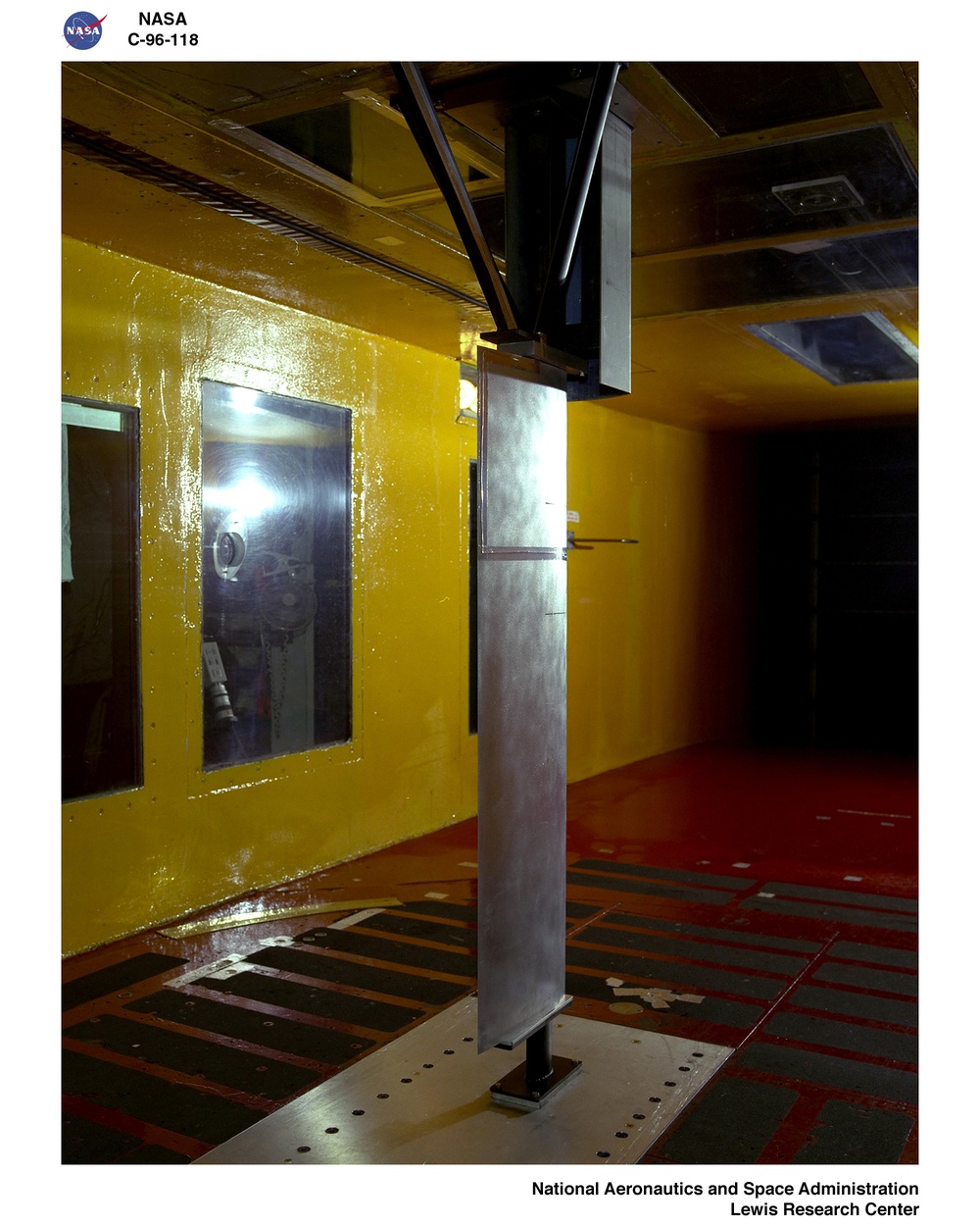 21 INCH CHORD AIR FOIL