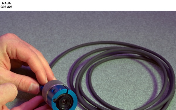 COMBUSTION PARTS BOX FOR THE CANDLE FLAMES IN MICROGRAVITY CFM EXPERIMENT