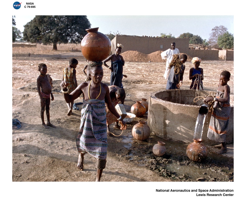 TANGAYE VILLAGE UPPER VOLTA AFRICA PHOTOVOLTAIC PROJECT
