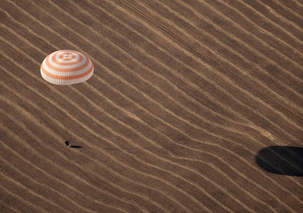 Expedition 20 Landing