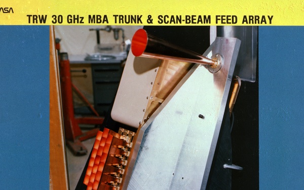 TRW 30 GHZ MBA SCAN BEAM FEED CLUSTER