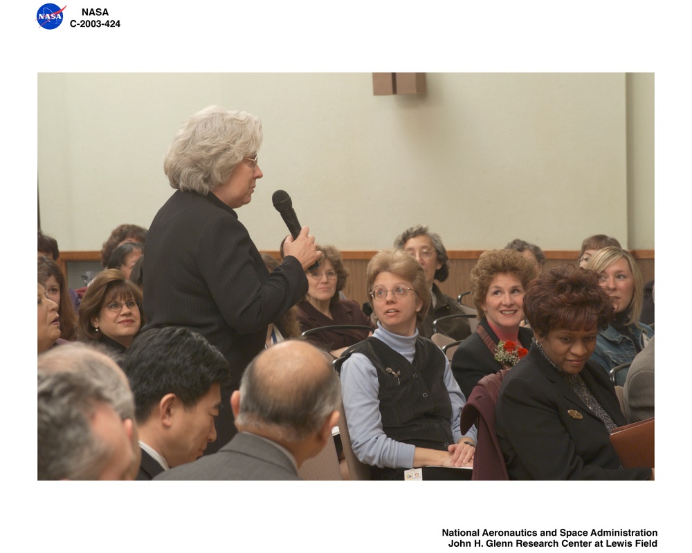 WOMEN IN HISTORY MONTH PROGRAM 2003 SPONSORED BY THE WOMEN'S ADVISORY GROUP - WAG