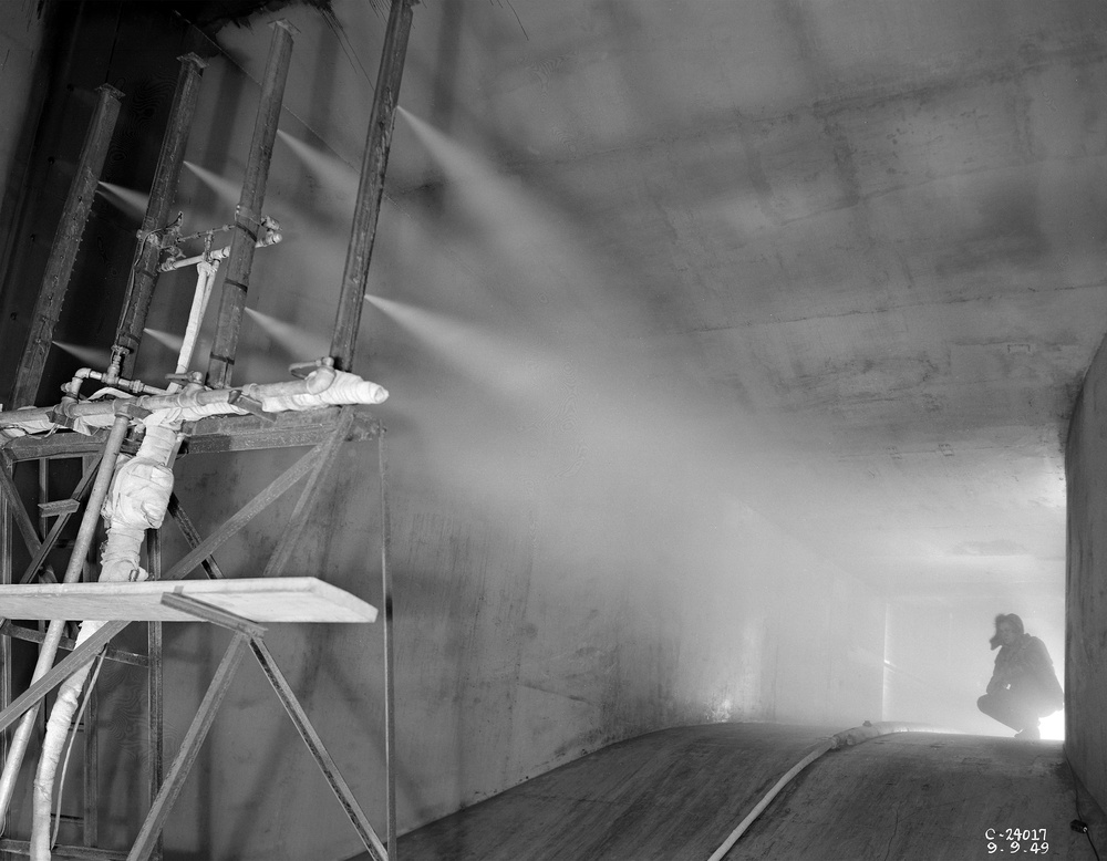 ICING RESEARCH TUNNEL IRT SPRAY SYSTEM