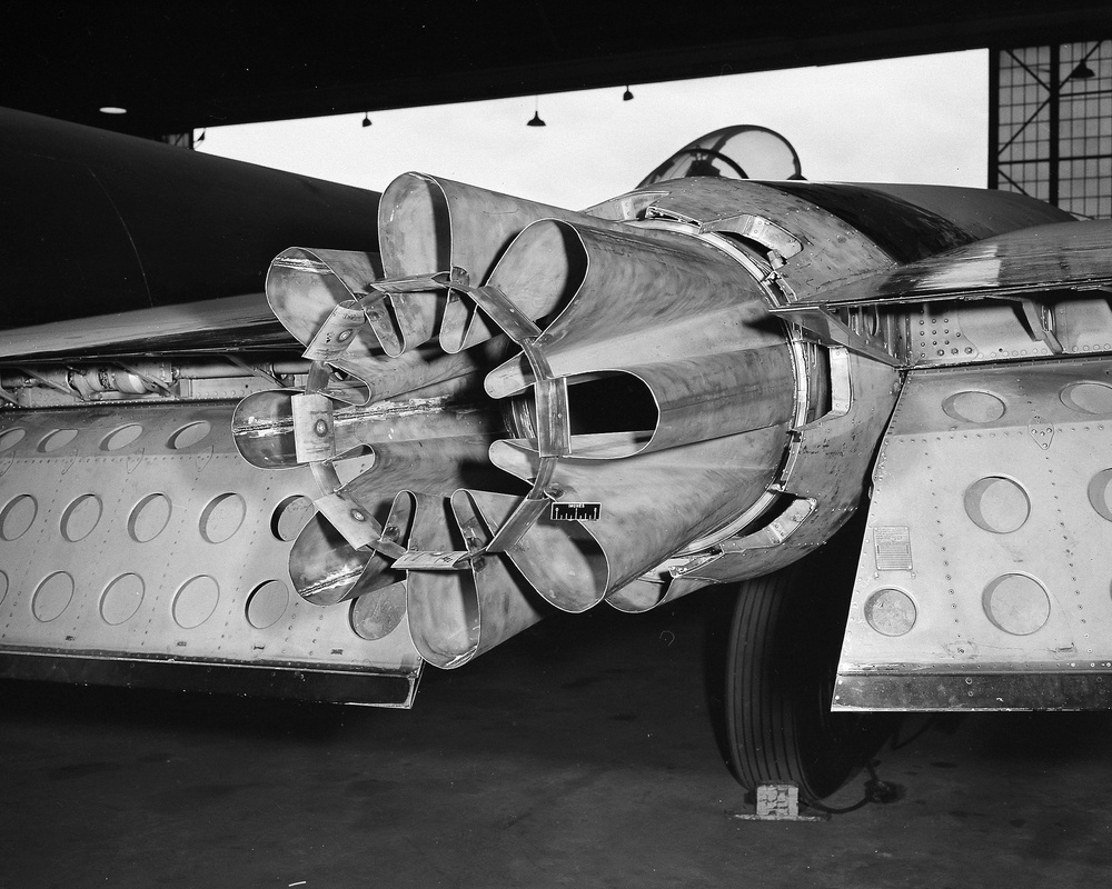 COMPONENT PARTS OF B-57 AIRPLANE NOISE SUPPRESSORS - ADAPTOR - NOZZLES - SHROUD