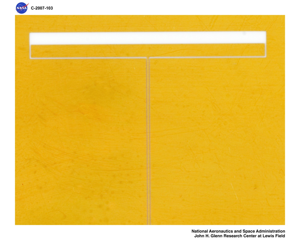 Folded Slot Antenna for High Temperature Applications