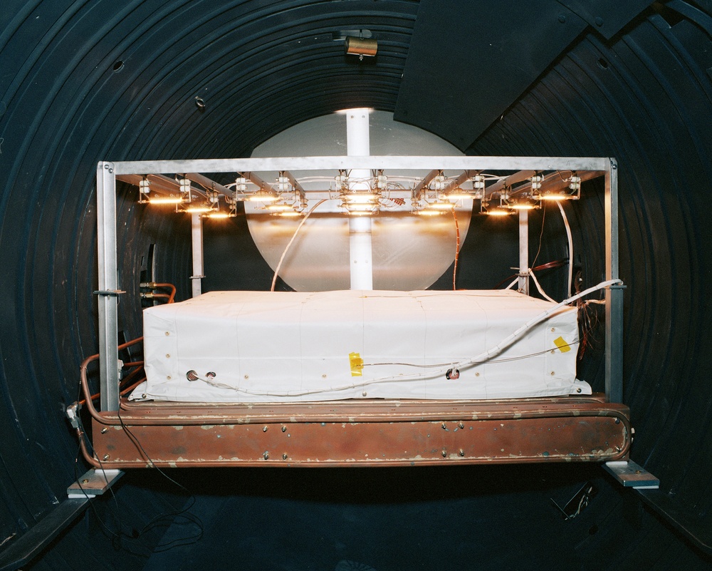 VOLT-A GROUND SUPPORT EQUIPMENT