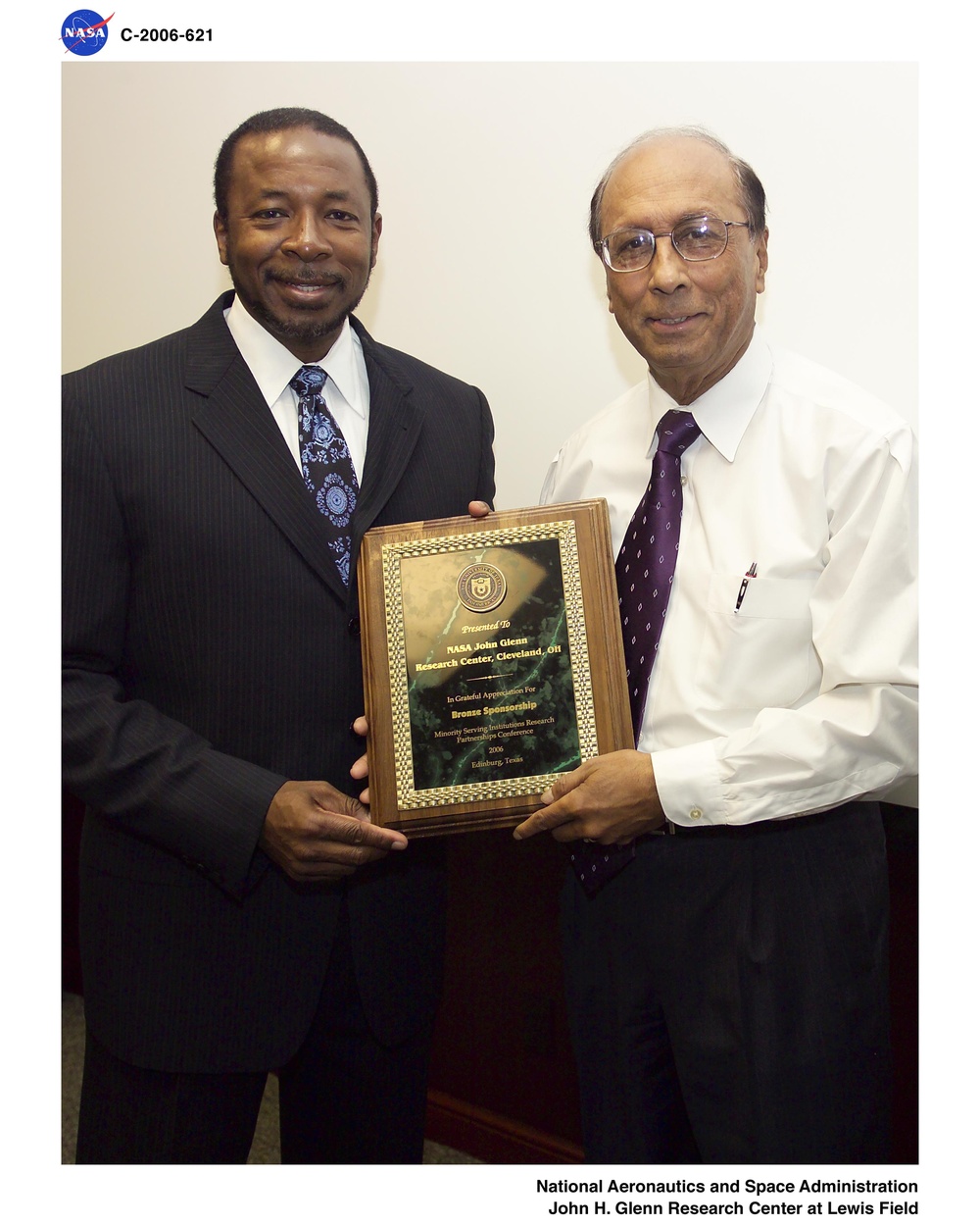 Appreciation plaque presented to the Glenn Research Center Director for the Center's Bronze Sponsorship of the Minority Serving Institutions Research Partnerships Conference, 2006, Edinburg Texas