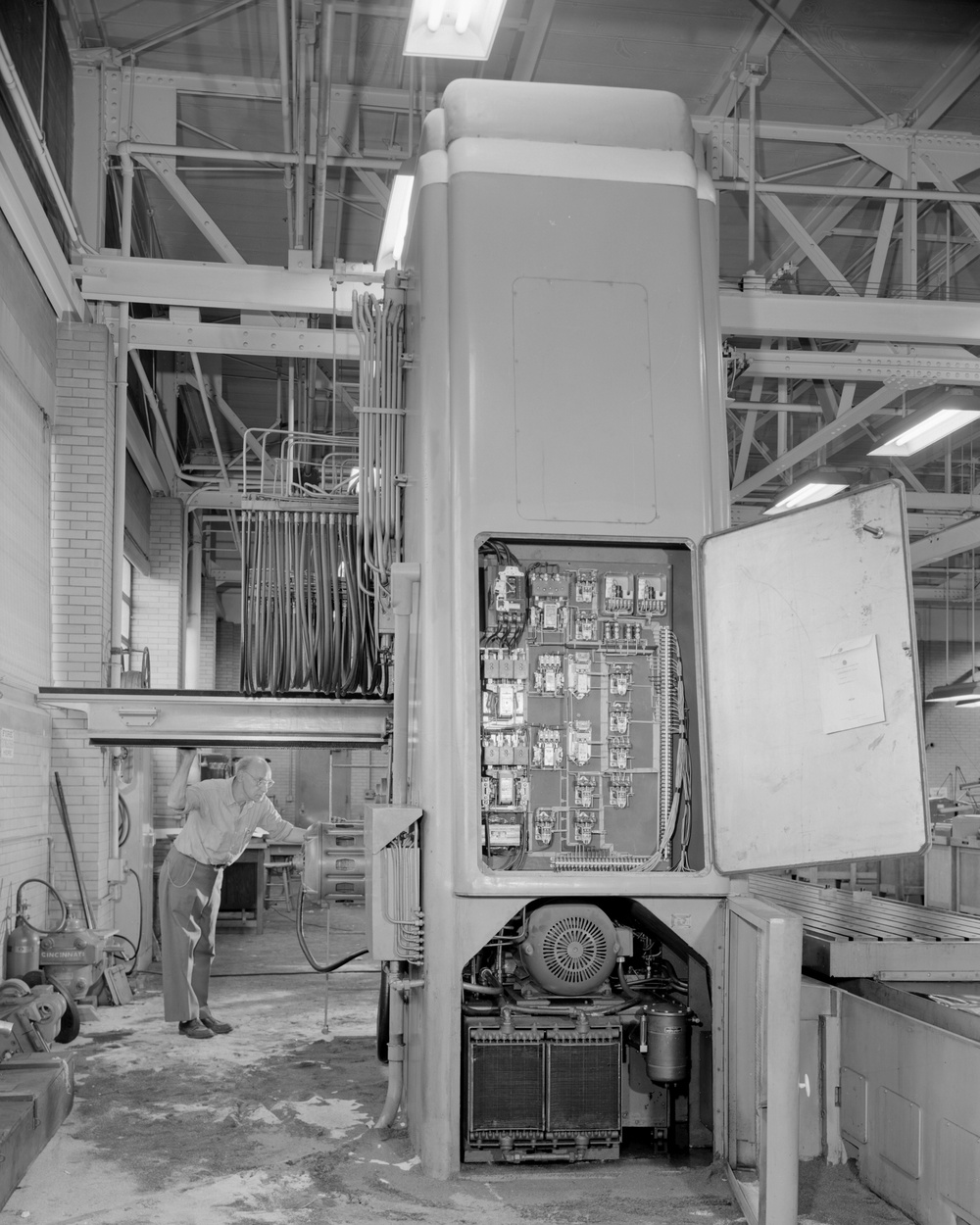 HYDROTEL IN BALDE SECTION OF THE TECHNICAL SERVICES BUILDING TSB