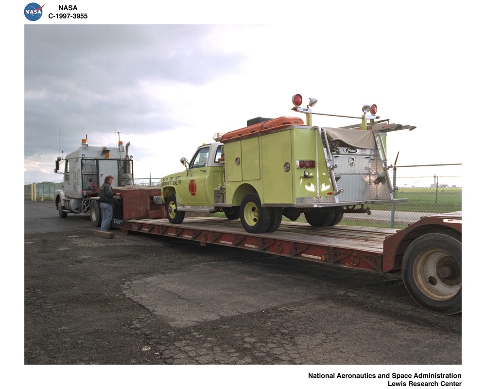 FIRE STATION EQUIPMENT LEAVING LEWIS - MINI-PUMPER AND CRASH TRUCK