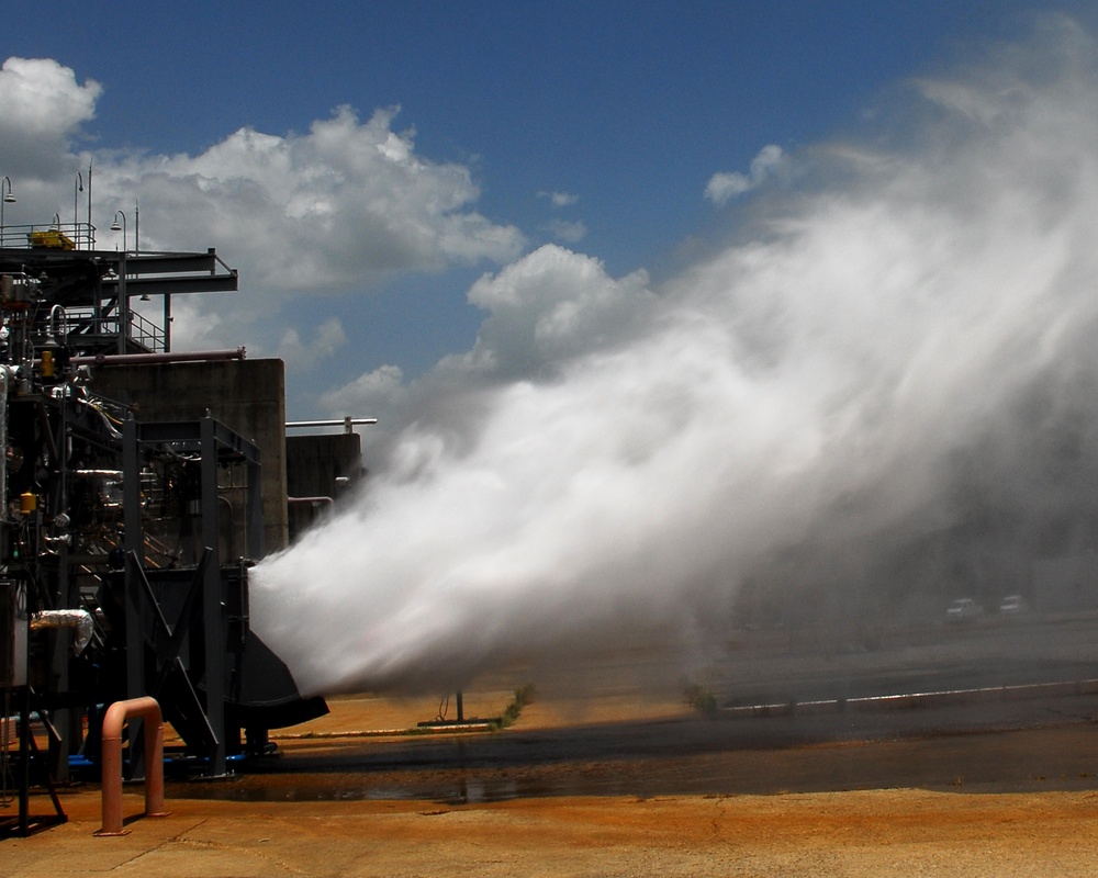 J-2X Engine Gas Generator Testing