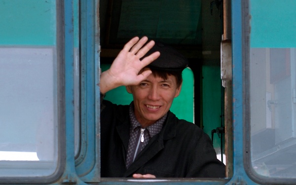 Expedition 9 Soyuz Rollout