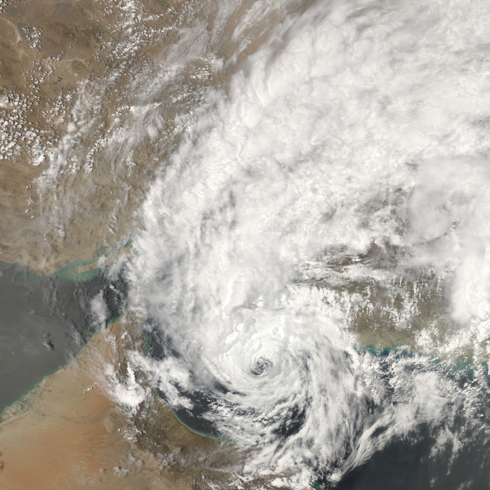 Tropical Cyclone Gonu: Natural Hazards
