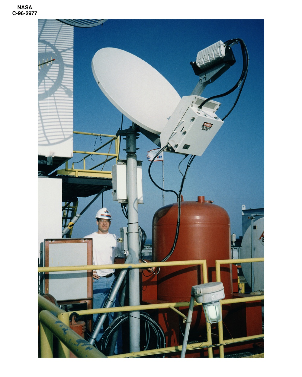 T-1 VSAT VERY SMALL APERTURE TERMINAL ON OIL PLATFORM