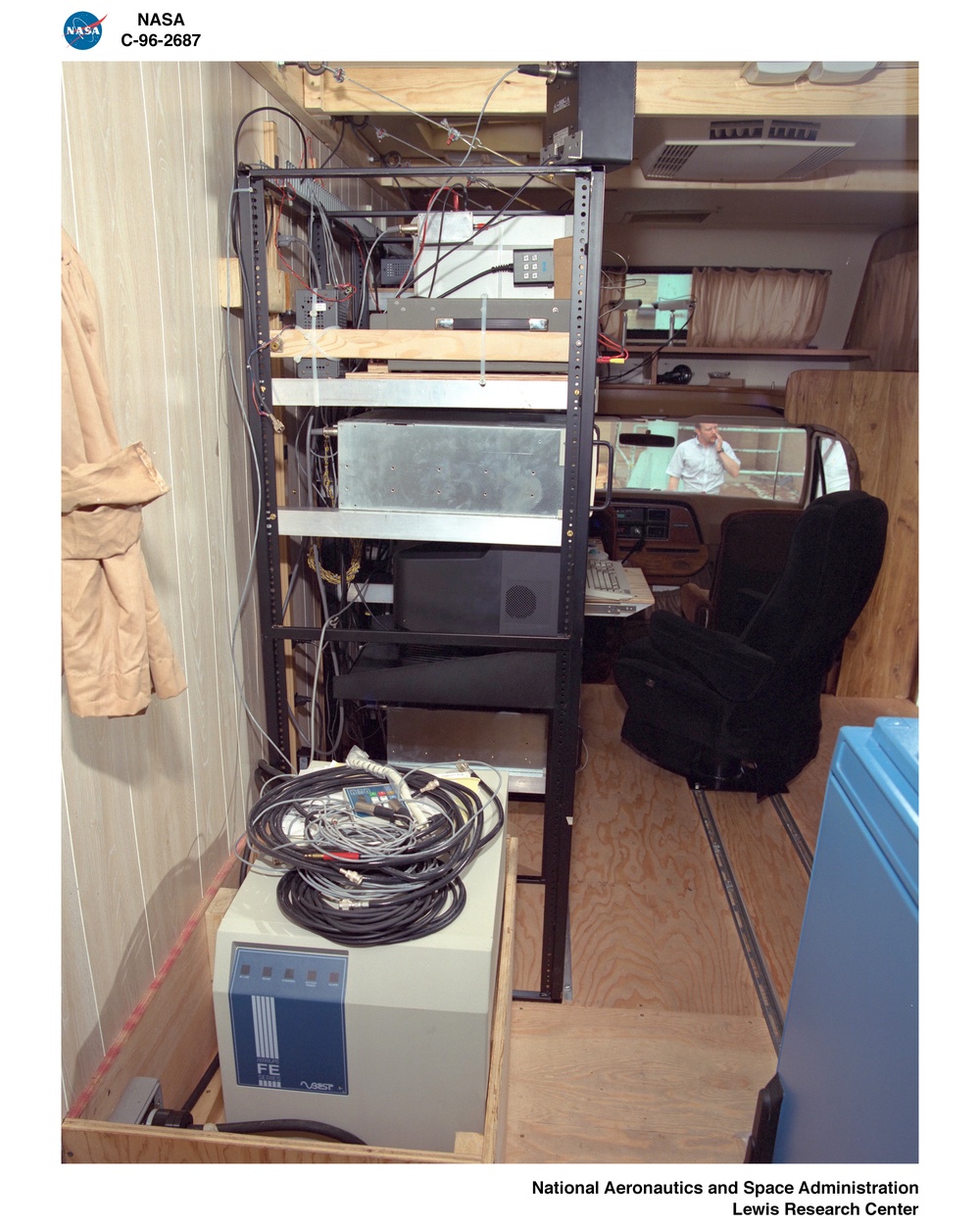 FIELD TEST VEHICLE FOR COMMUNICATIONS EQUIPMENT