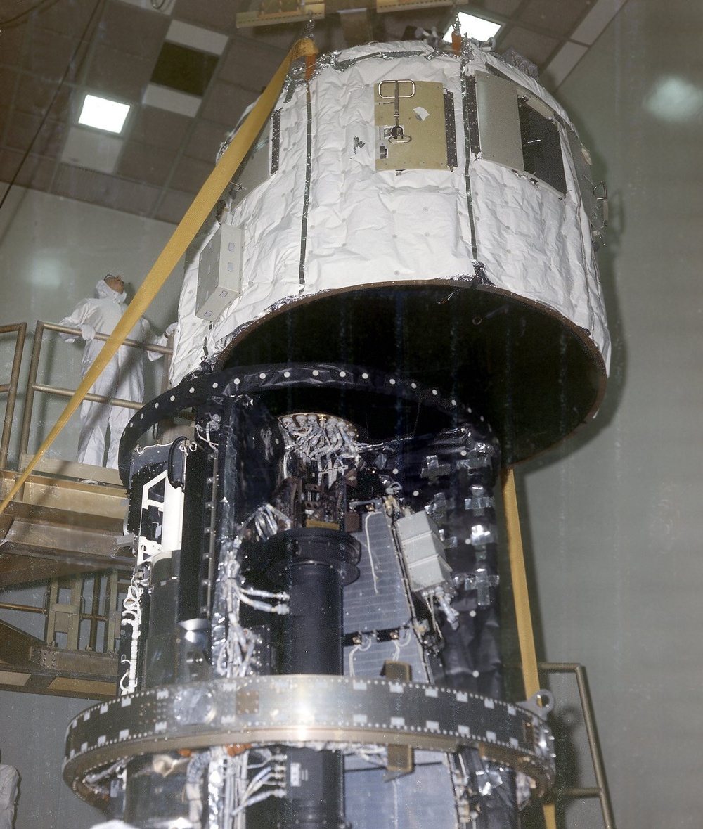 Mating of the Apollo Telescope Mount to the Multiple Docking Adapter