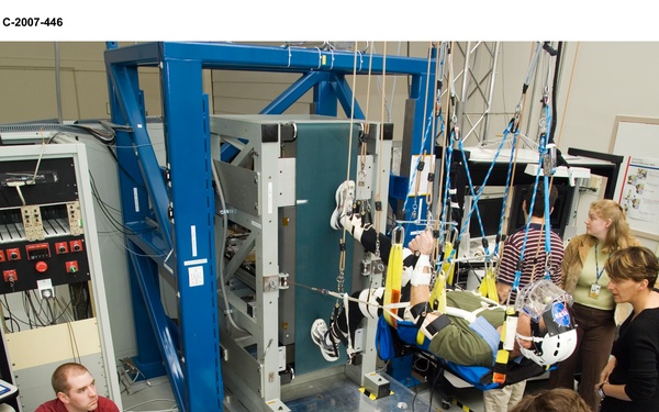 Enhanced Zero gravity Locomotion Simulator (eZLS)