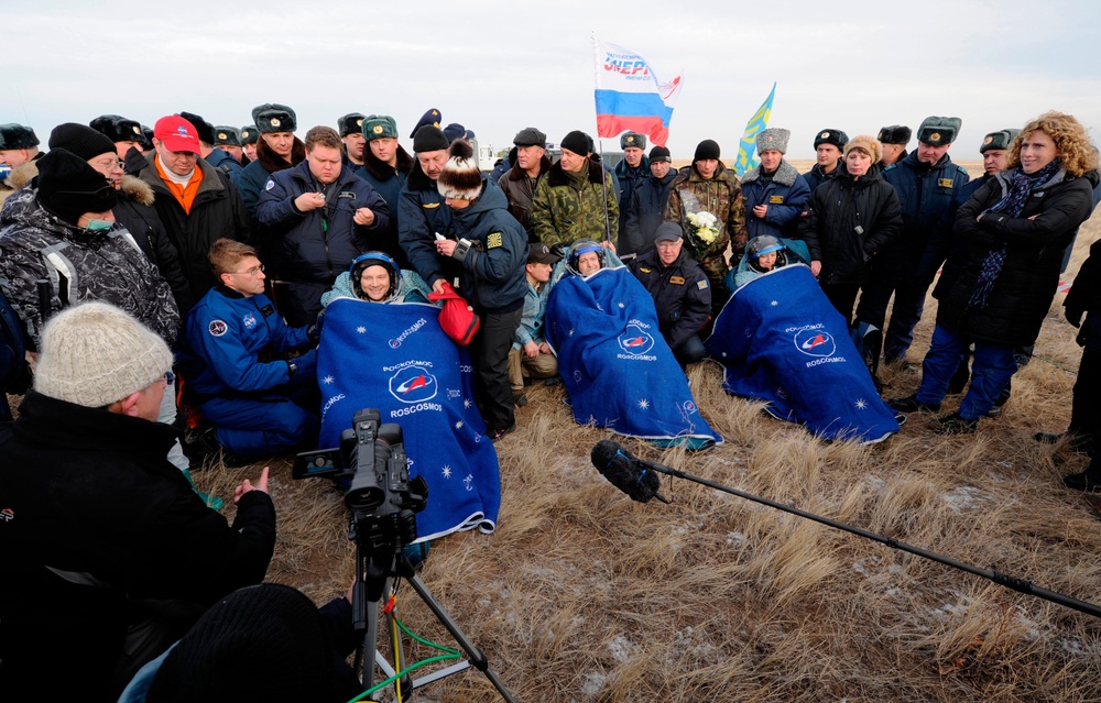 Soyuz TMA-19 Crew