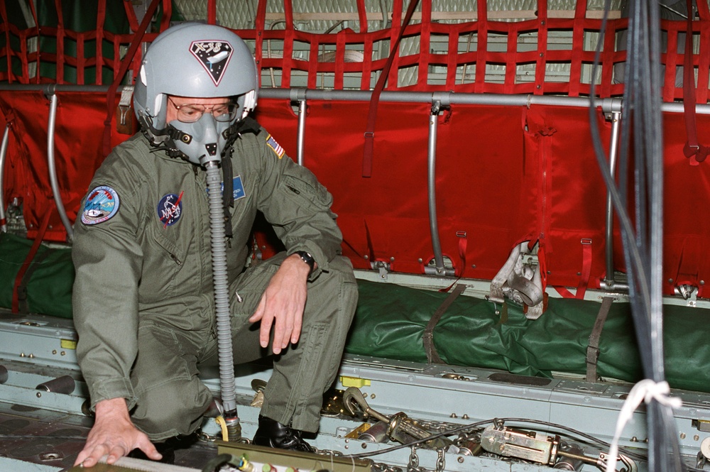 A photograph used for VIP briefings to the various NASA Centers