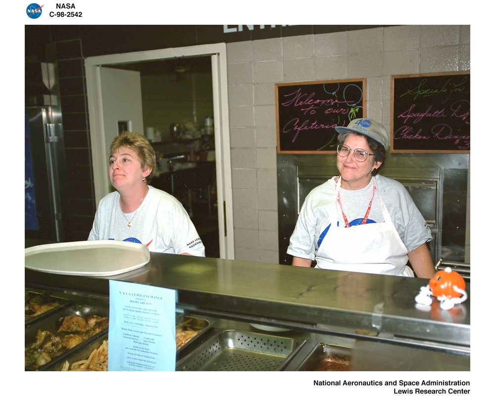 1998 LEWIS RESEARCH CENTER OPEN HOUSE