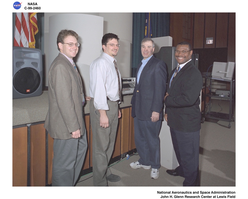 HIGH DEFINITION TELEVISION DEMONSTRATION WITH KEVIN BURKE / JIM POLACZYNSKI / BILL FLETCHER / DENNIS BROWN