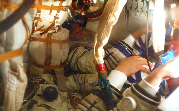 Expedition 10 Preflight