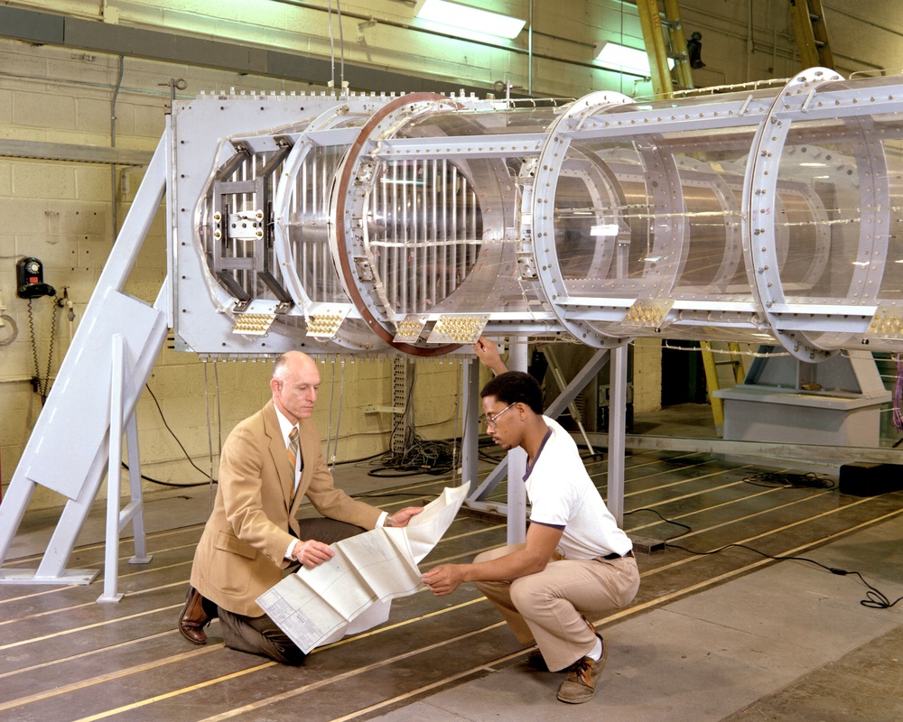 ALTITUDE WIND TUNNEL AWT HARDWARE