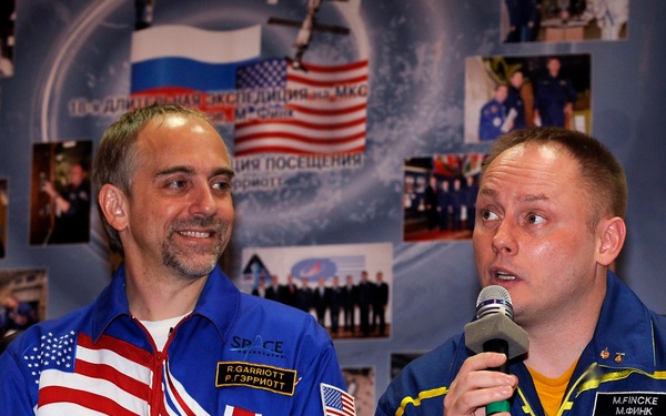 Expedition 18 Press Conference