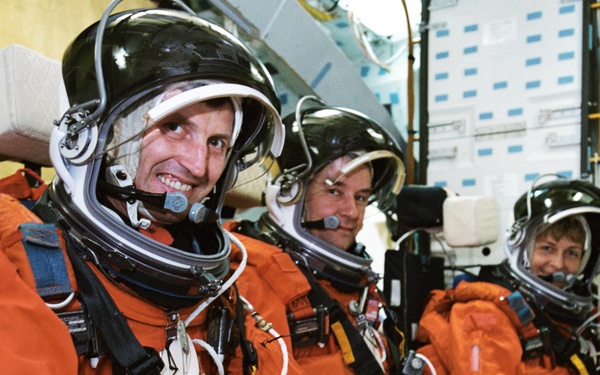 Expedition 5 Training, Bldg 9NW, FFT