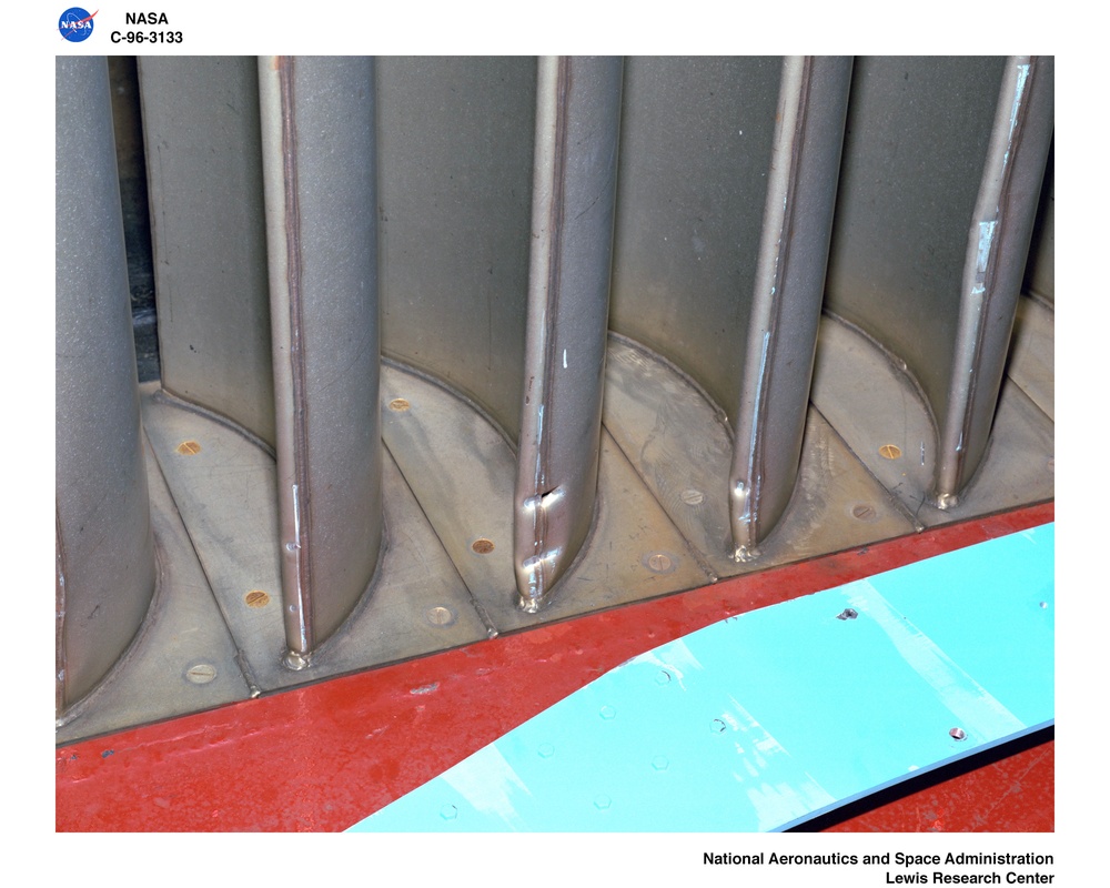 SINO SWEARINGEN INBOARD WING SUCTION MODEL IN ICING RESEARCH TUNNEL IRT