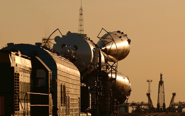 Expedition 10 Preflight