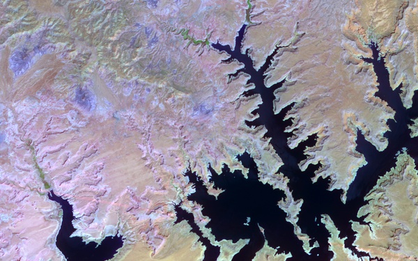 Water Levels in Lake Powell: Image of the Day