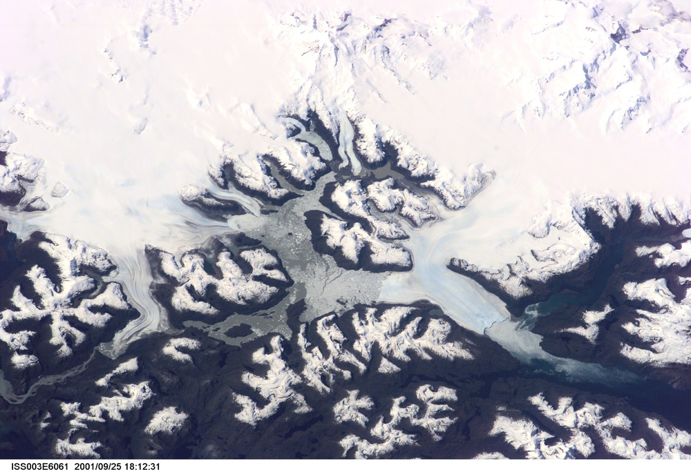 Bruggen Glacier, Chile: Image of the Day