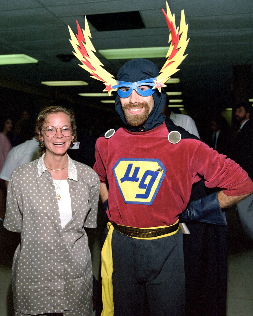 GENERAL MISSION SUMMARY AND EXPERIMENT TEAMS WITH ASTRONAUT CREW FROM USML-1