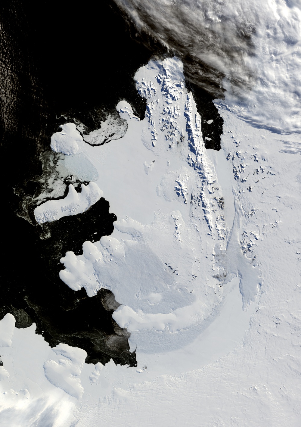 Wilkins Ice Shelf Disintegrates: Image of the Day
