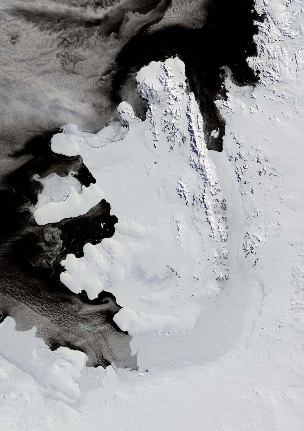 Wilkins Ice Shelf Disintegrates: Image of the Day