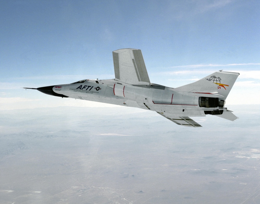 AFTI F-111