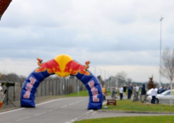 Team Mildenhall keeps ‘fit to fight’