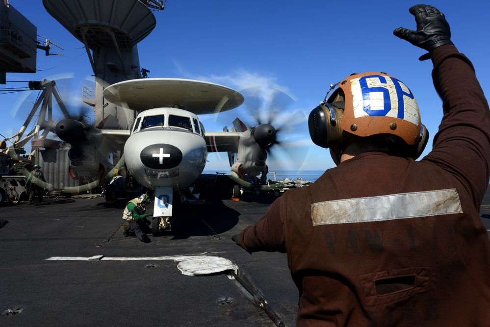 E-2C Hawkeye