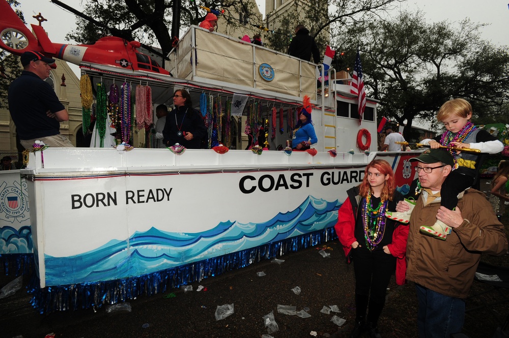 Coast Guard takes part in King Rex parade