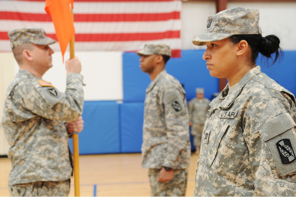 Abingdon, Md., assumes command of an Army reserve unit