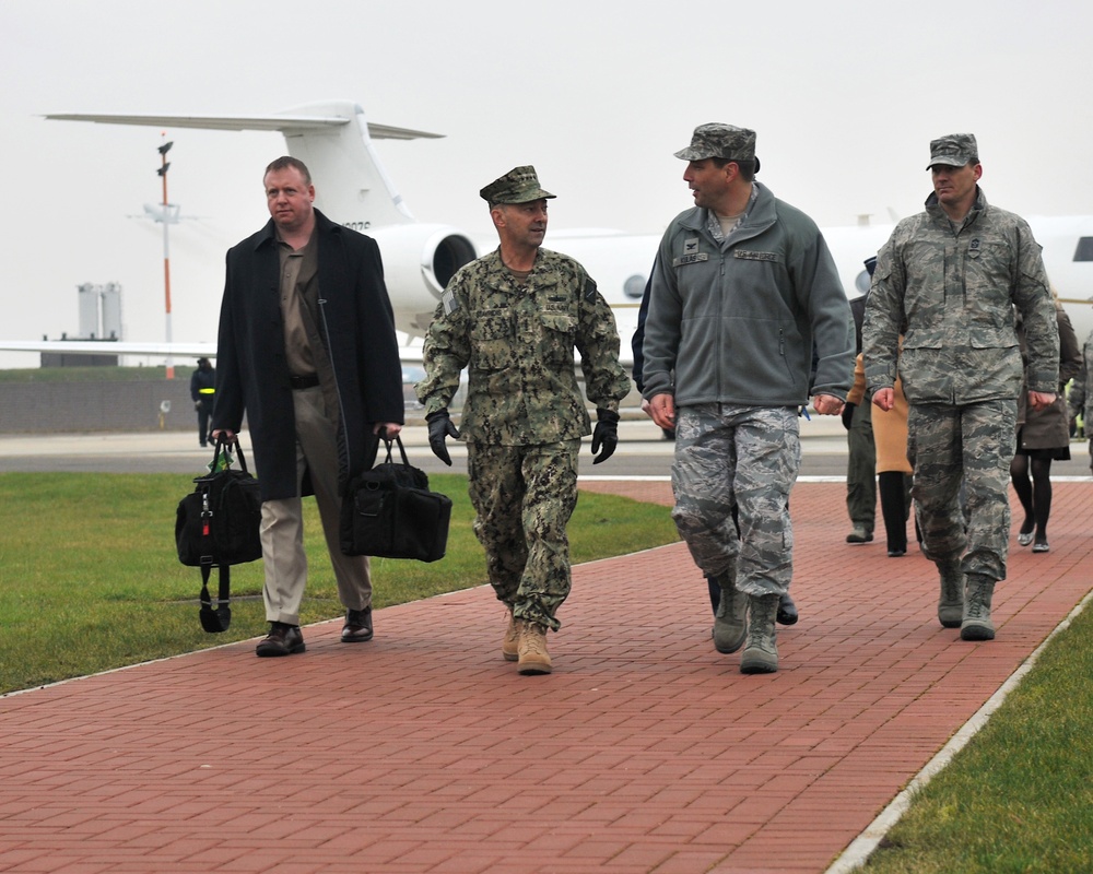 US Navy Adm. James Stavridis visits RAF Mildenhall, RAF Lakenheath