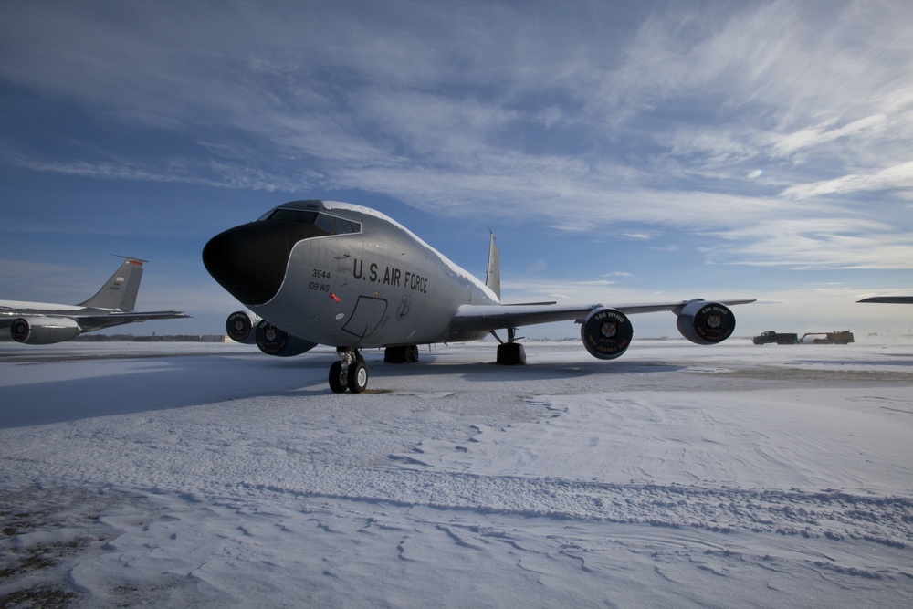 108th Wing removes snow from winter storm Nemo